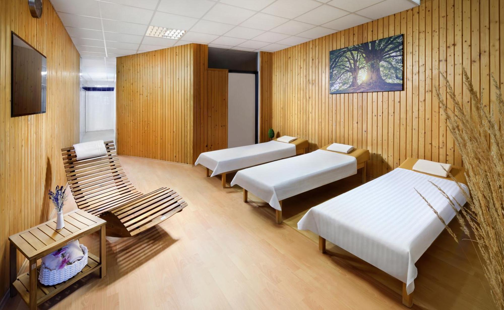 Kongresové centrum SAV Academia Tatranská Lomnica Extérieur photo
